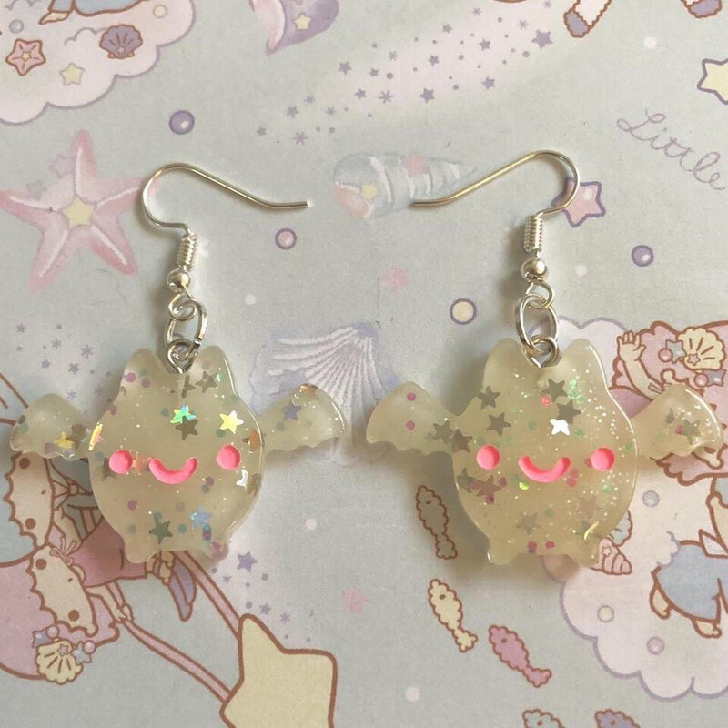 Pastel Goth Sparkly Bats Earrings (White)