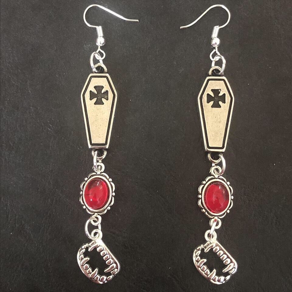 Deadly Lover Gothic Earrings
