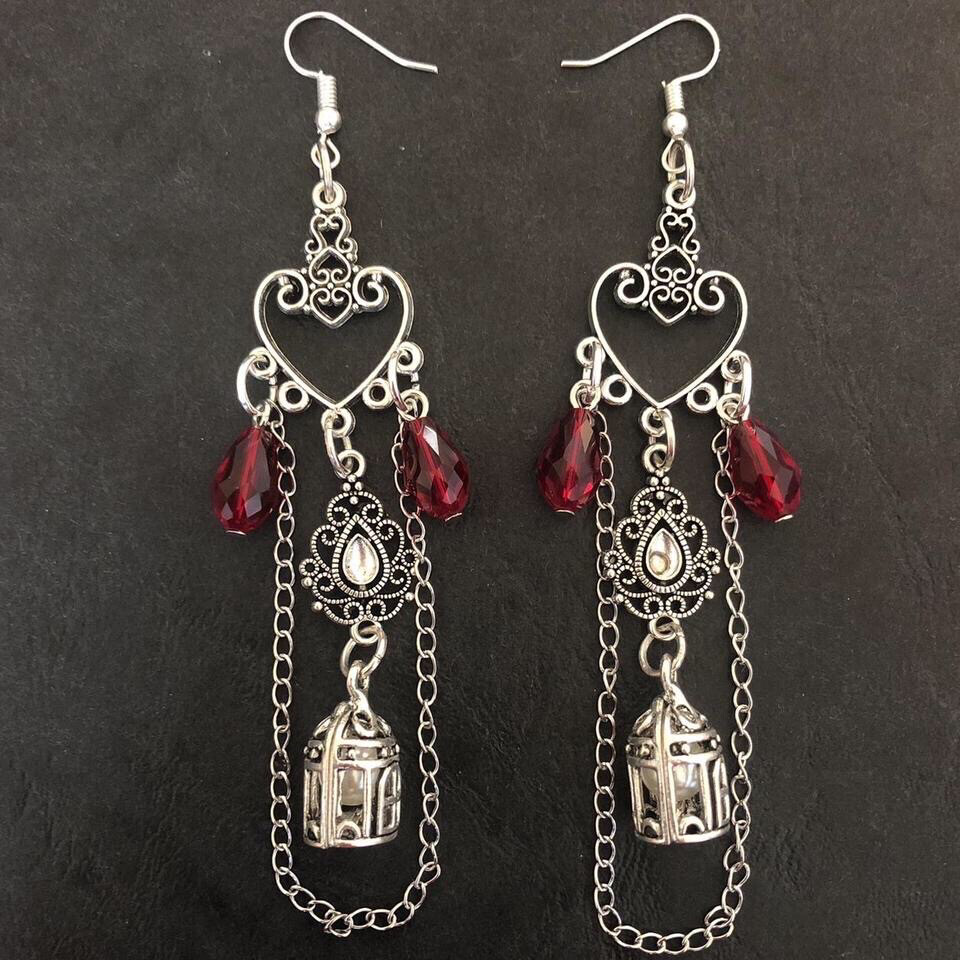 Lovetrap Gothic Earrings