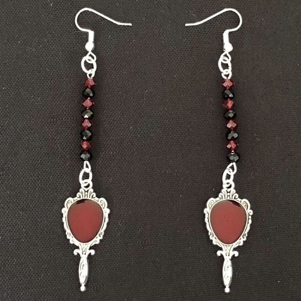 Beaded Buddies: Bloodied Mirror Gothic Earrings