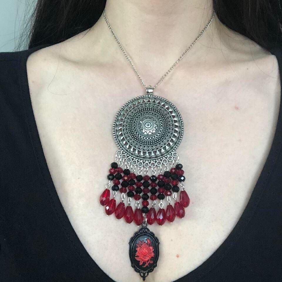 Everything’s Rosy Gothic Necklace