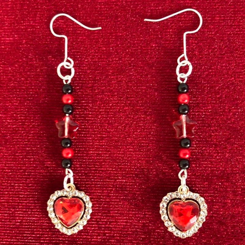 Pretty Romantic ‘N Red Gothic Earrings