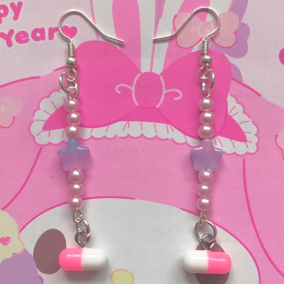 Take Ur Medz Kawaii Earrings (Pink)