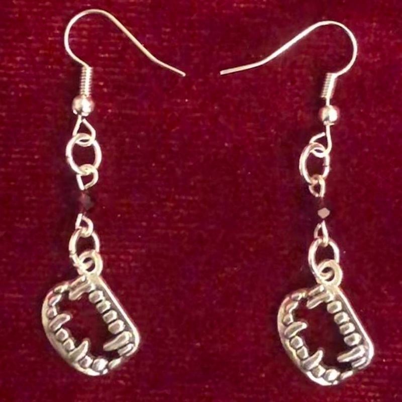 Vampire Fangs Gothic Earrings