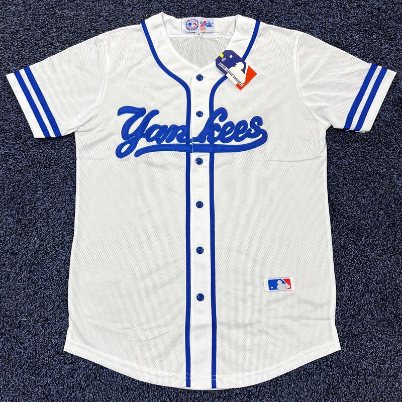 Beisbolera Yankees | detalles azules | M L XL