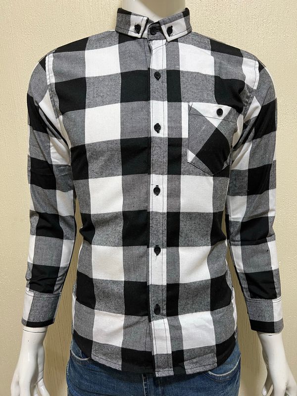Camisa Cuadriculada negra Cuello CHINO | S - M