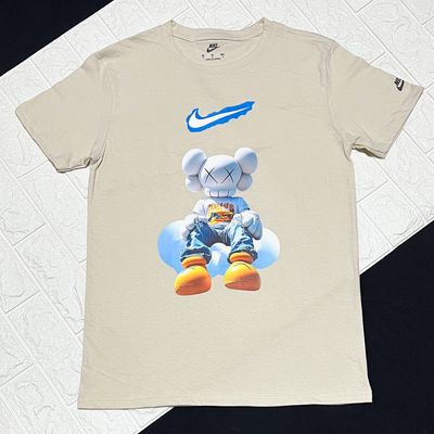 T-Shirt Kaws NK - beige - Unitalla S|M Slim Fit