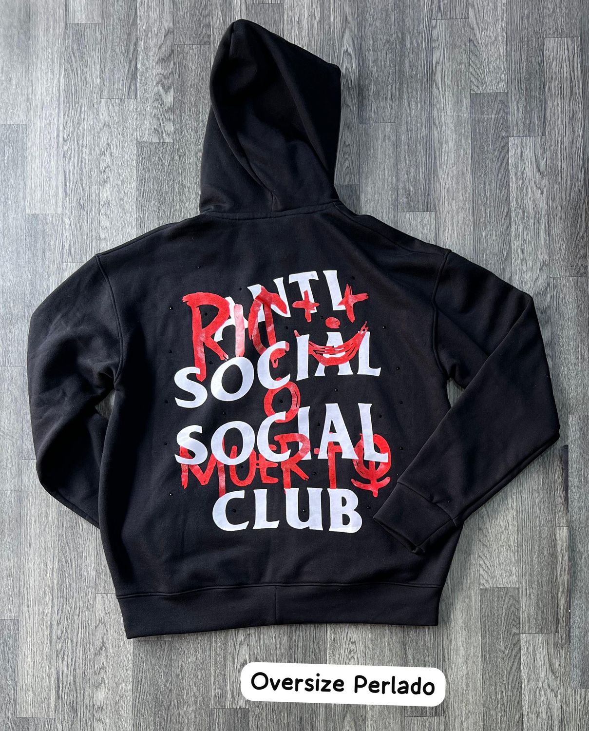 Hoodie Rico o Muerto - Perlado - Medium Oversize