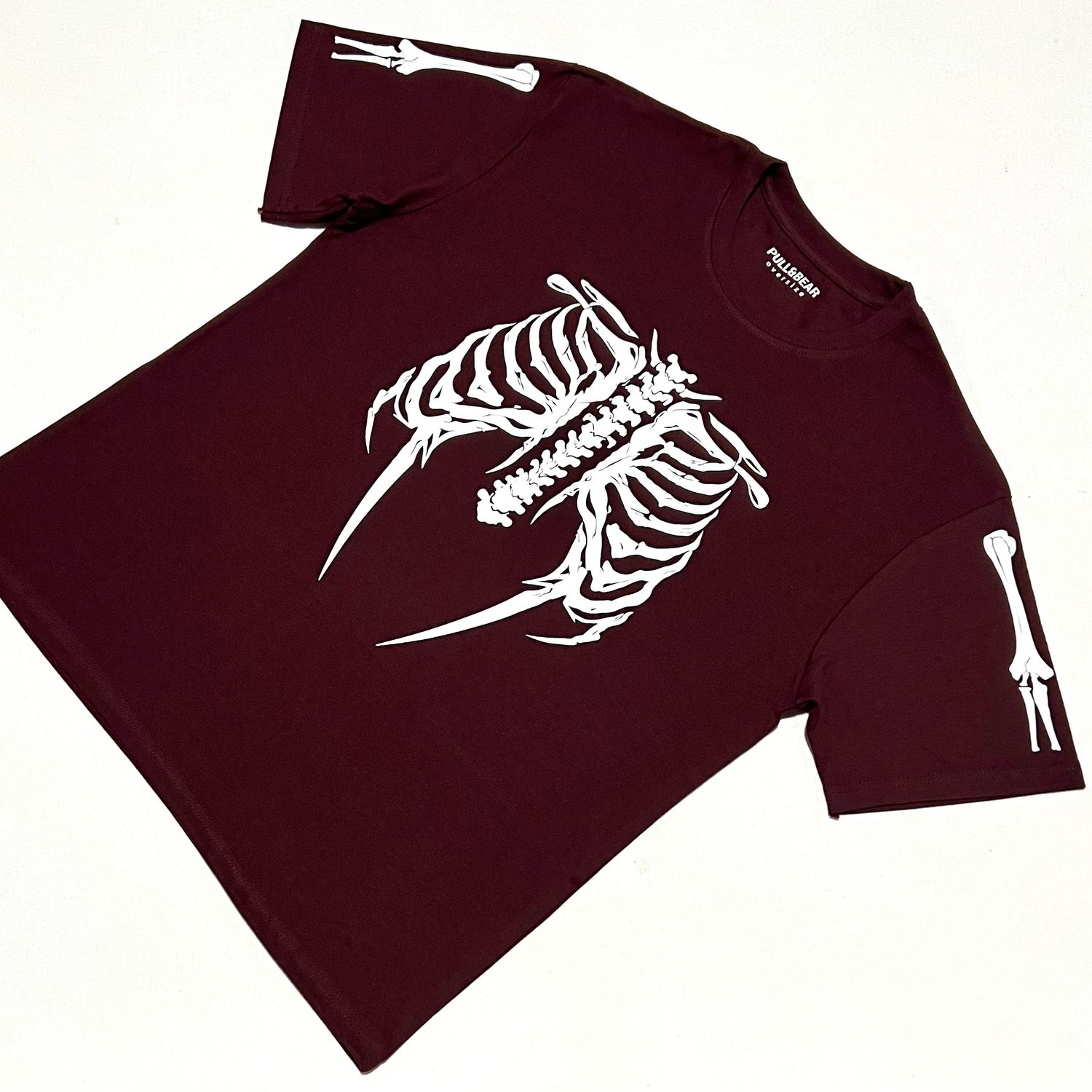 OVERSIZE - esqueleto P&amp;B - corinto | S M