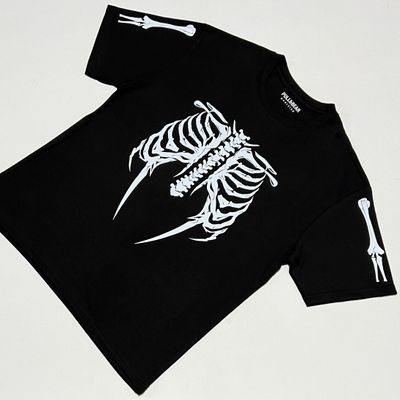 OVERSIZE - esqueleto P&amp;B - negra | S M