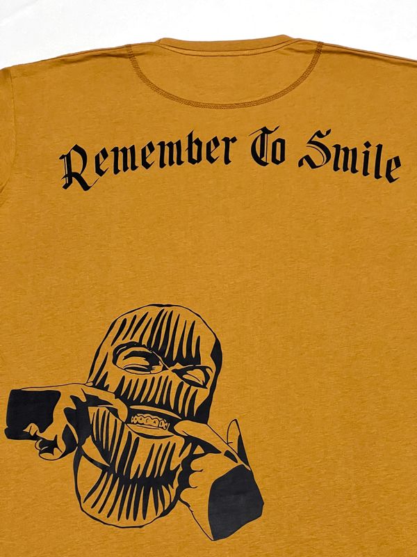 OVERSIZE - Remember to smile - mostaza | Medium