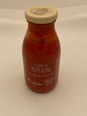 Pot de sauce tomate