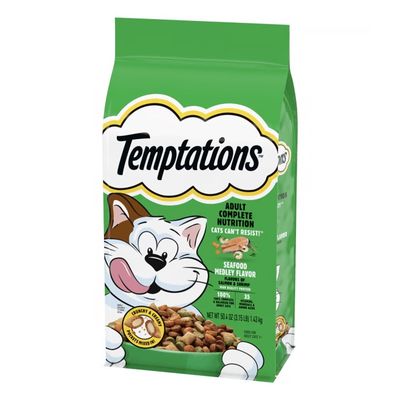 Temptations Seafood Medley Flavor Dry Cat Food (3.15 lb)