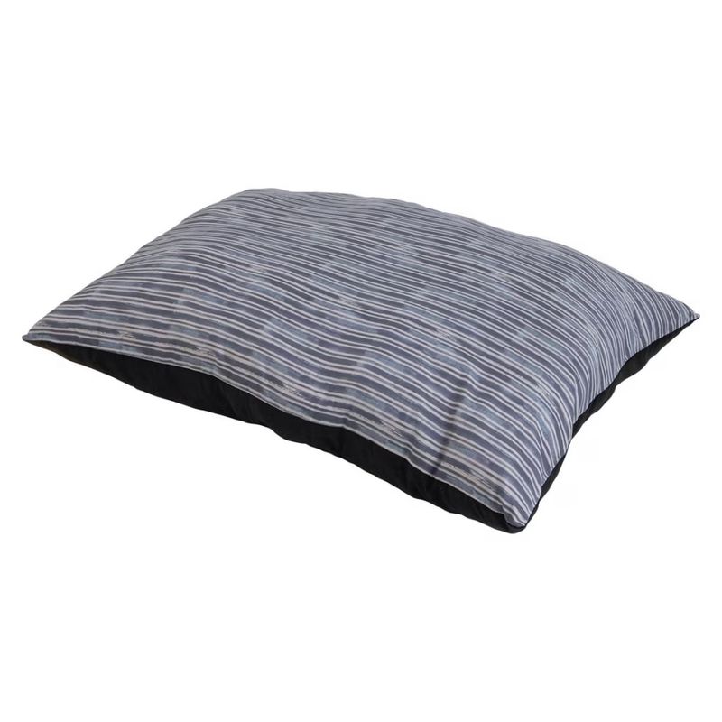 Aspen Pet Plaid Rectangular Pillow Bed (27 in x 36 in), Color: Blue