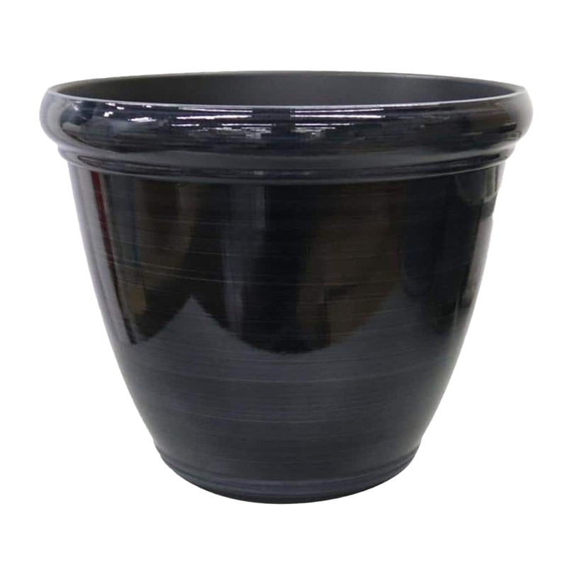 Vigoro Oakland Large Black High-Density Resin Planter (14.9 in)