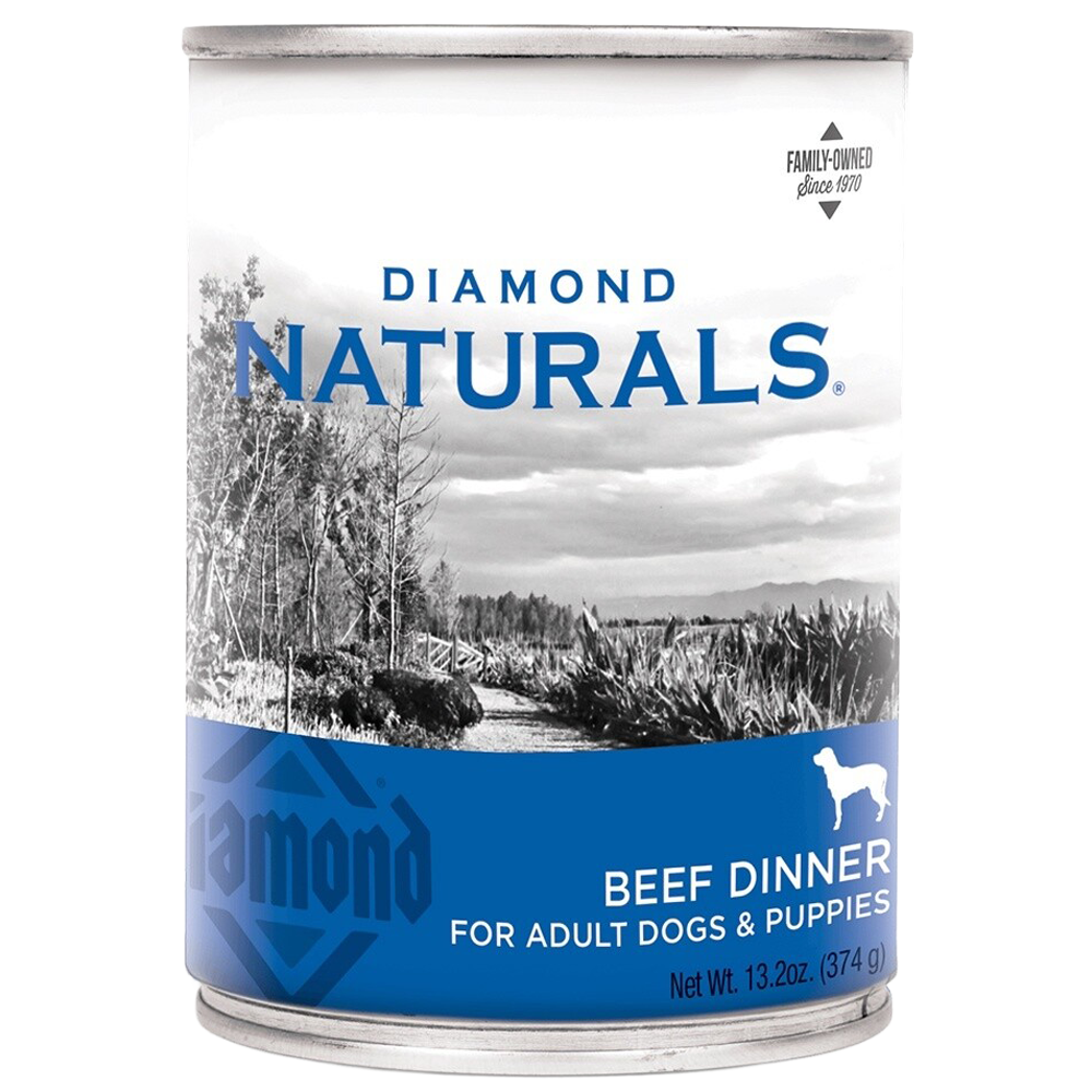 Front view of Diamond Naturals Beef Dinner canned dog food — single can