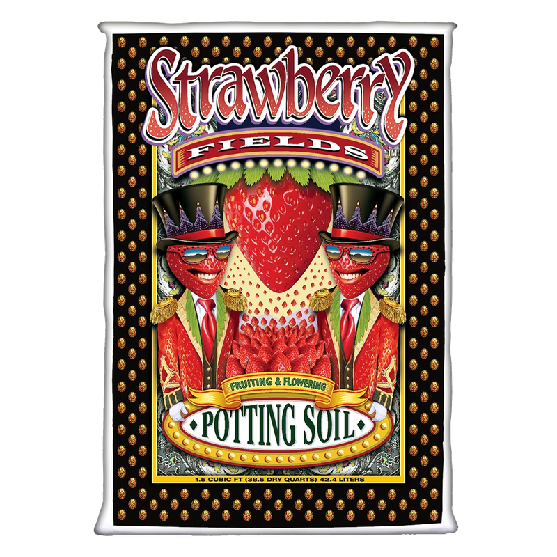 Front view of FoxFarm Strawberry Fields potting soil 1.5 cu ft bag — LibertyFHG Galion OH