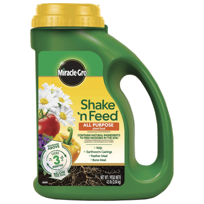 Miracle-Gro Shake 'n Feed All Purpose 4.5 lb shaker bottle in Mount Gilead, OH