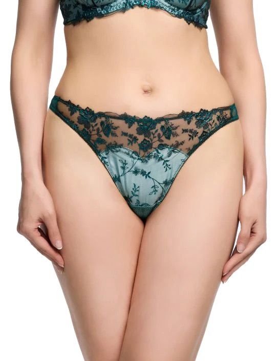 Victresse Foil G-String