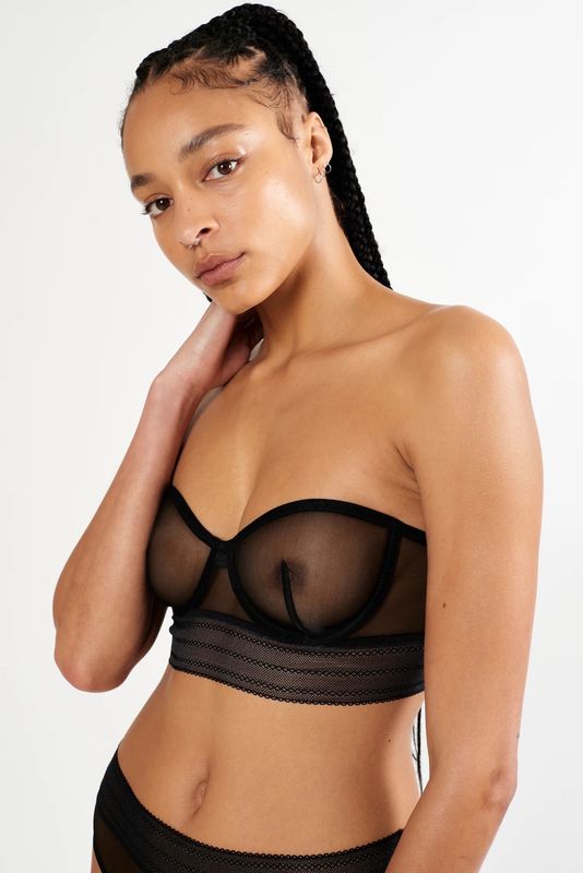 Bare Underwire Strapless Bra