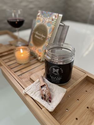 Rose &amp; Tulsi Bath Soak