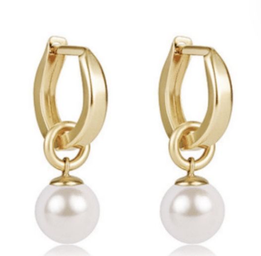 Huggie Gold 0.5" Hoop - Classic Pearl 8mm Charm