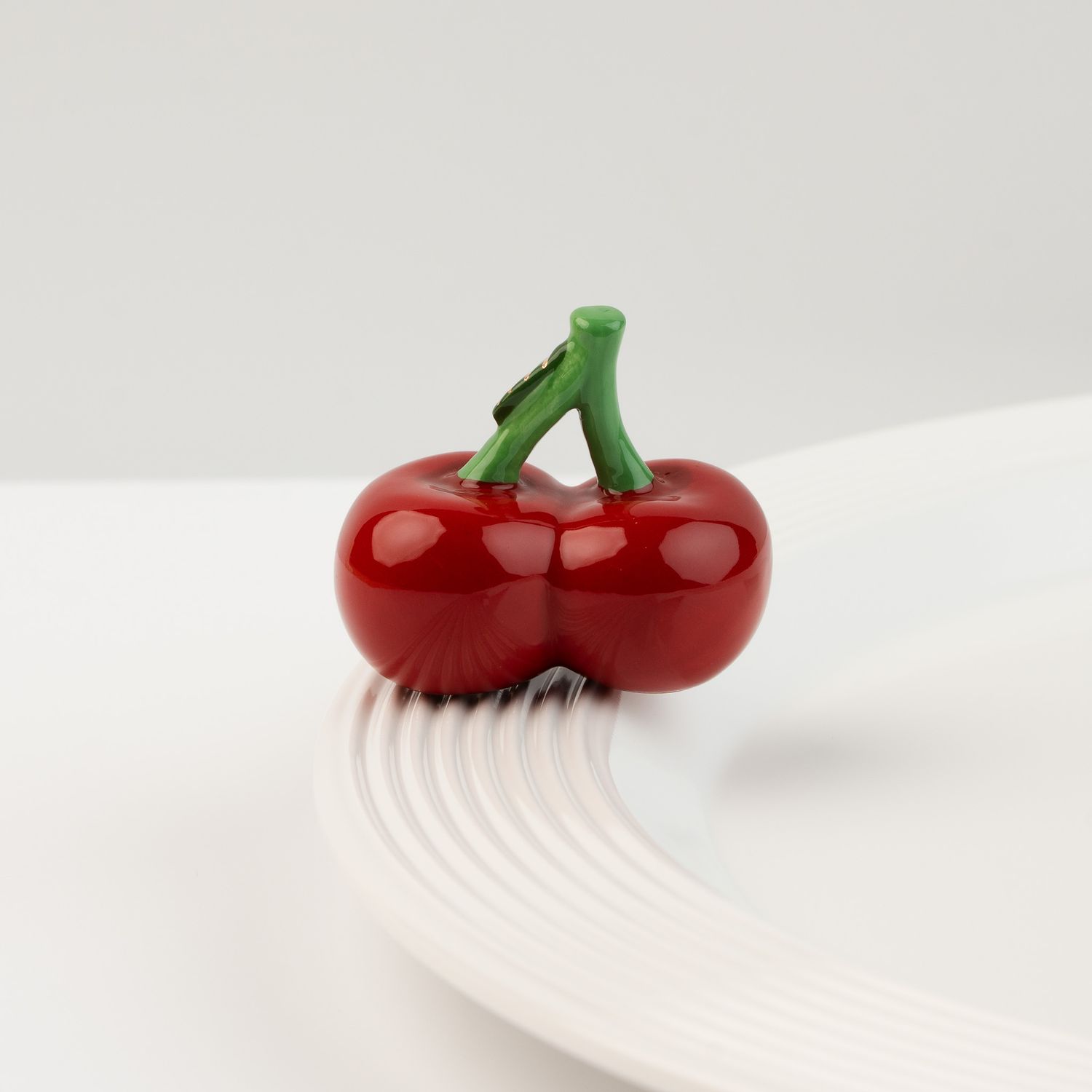 NF Mini A453 Cheery Cherries