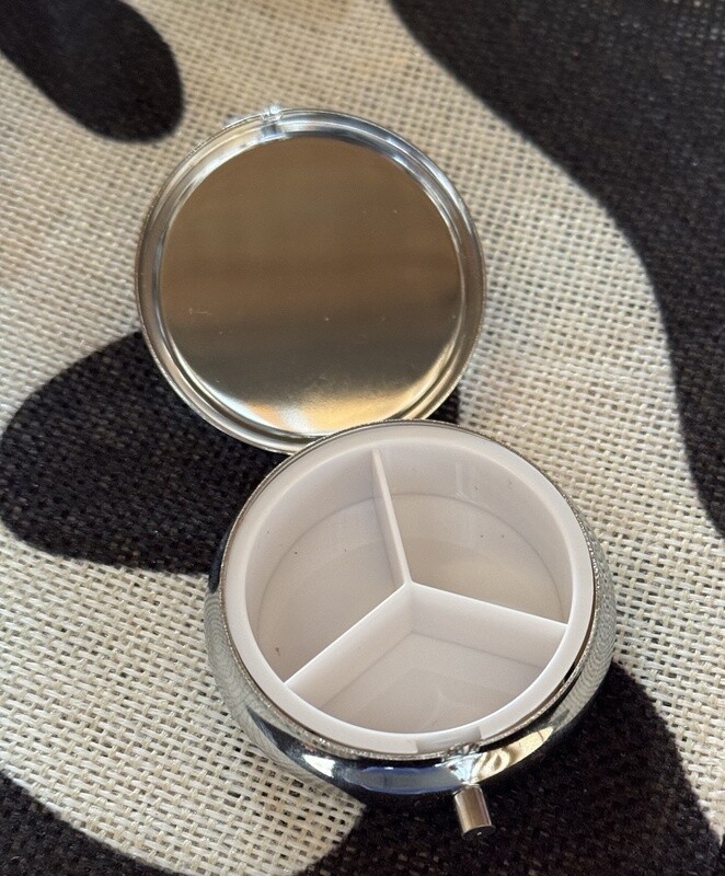 Highland Cow Pill Box
