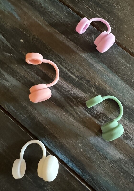 Simple Straw Cover