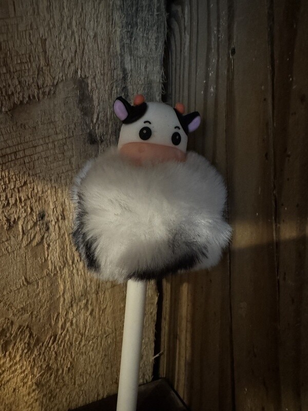 Fluffy Cow Pen