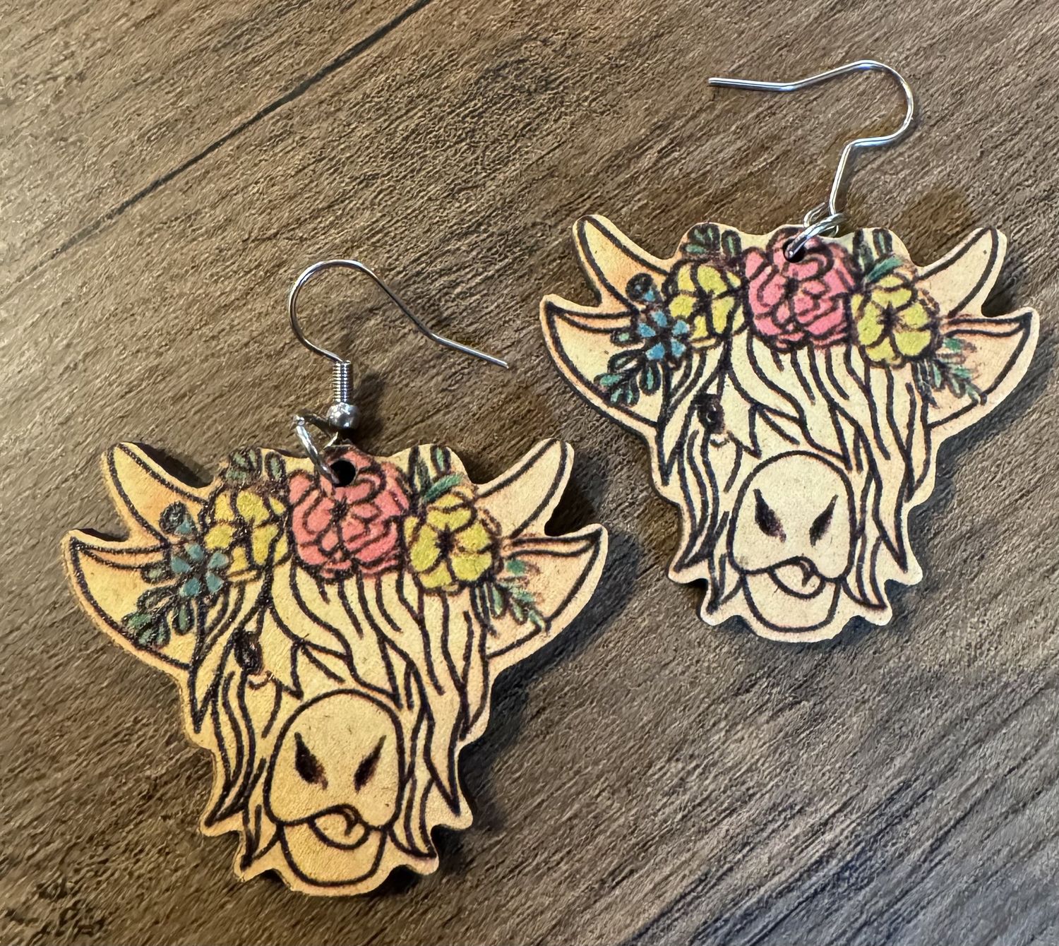 Highland Cow Earring