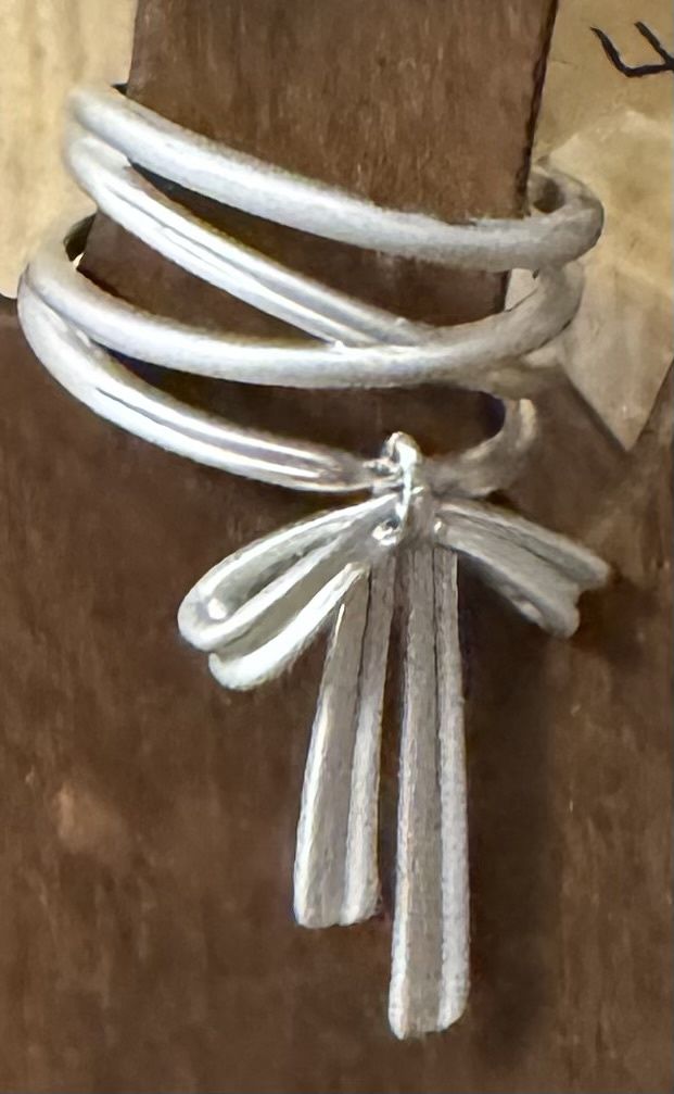 Bow Ring