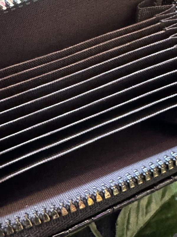 Diamond Studded Card Carrier