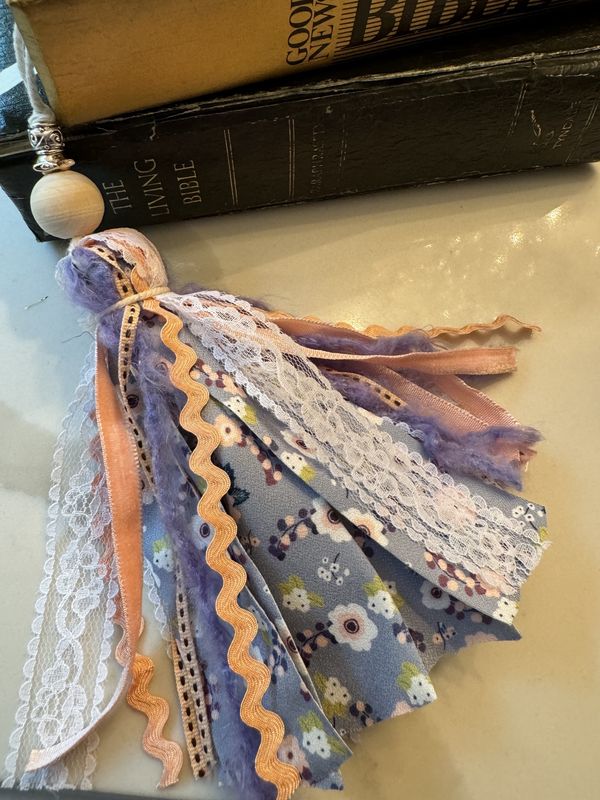 Bible Tassel/Bookmark/Tassel