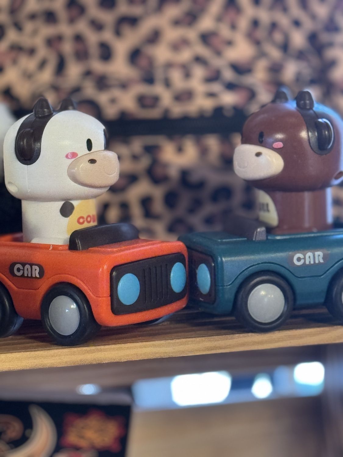 Pull-Back Car, Style: Cow