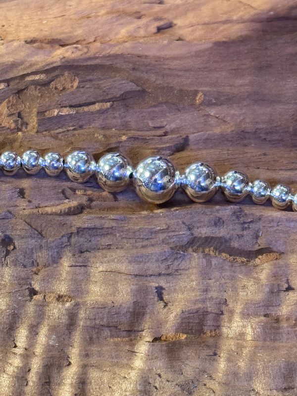 Graduated Sterling Silver Bead Bracelet