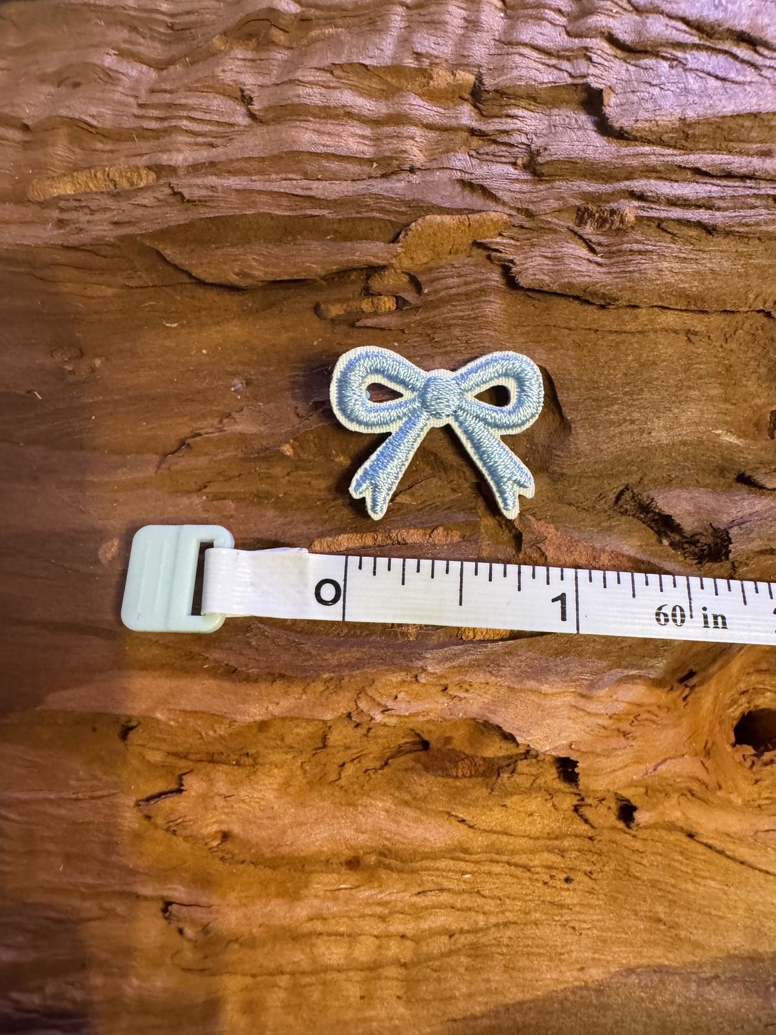 Girly Patches, Style: Bow 1