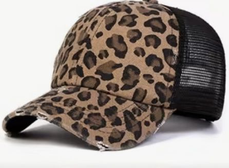 Leopard Print Distressed Trucker Hat – LynnDare Farms Boutique