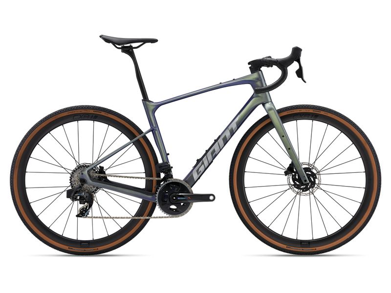 25 Revolt Advanced Pro 0