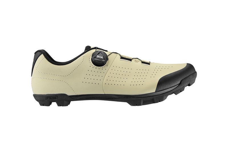 Charge 3 Shoe