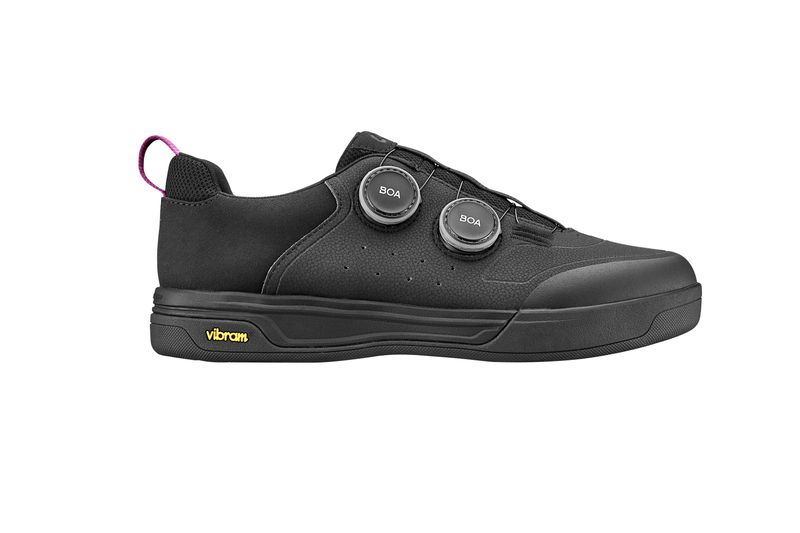 Liv Shuttle Clipless Boa Shoe