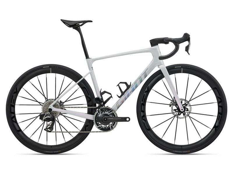 27 Defy Advanced SL 0