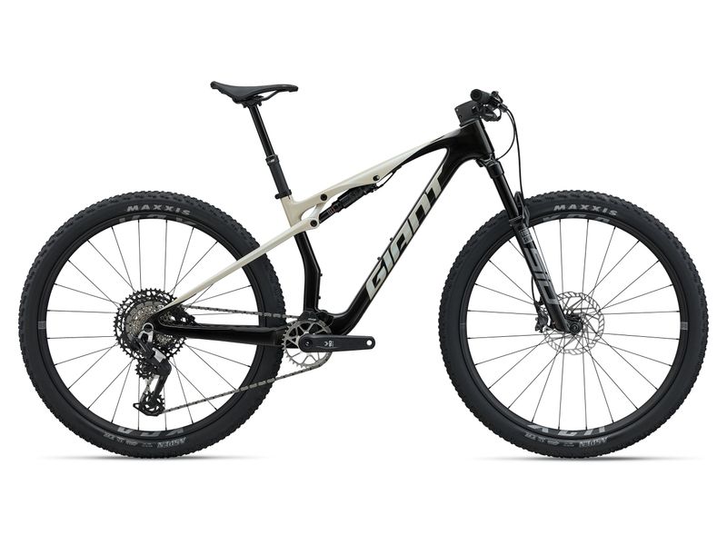 27 Anthem Advanced SL 2