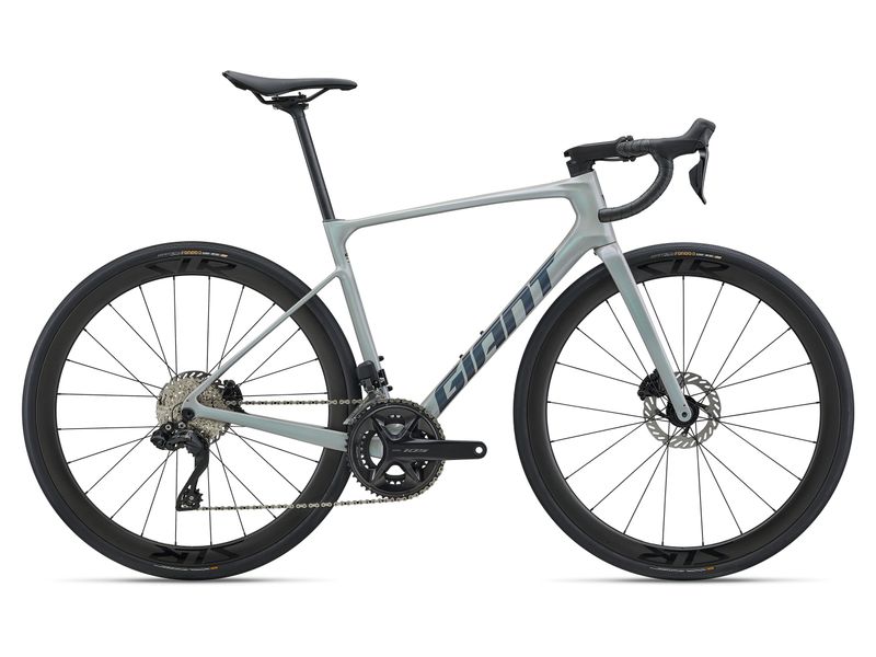 27 Defy Advanced 0