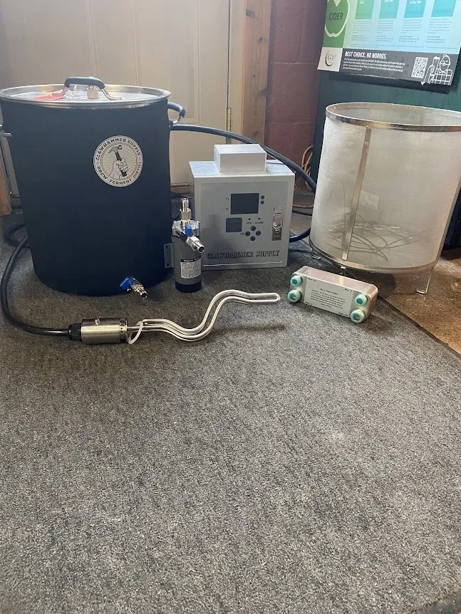 Used Clawhammer 240v Brew In A Basket 10 Gallon Electric Kettle