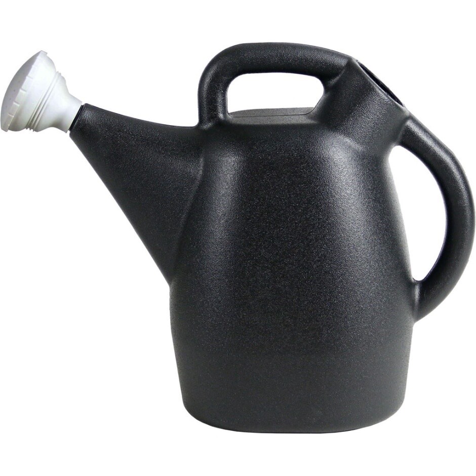 WATERING CAN 2GAL CHAPIN BLACK