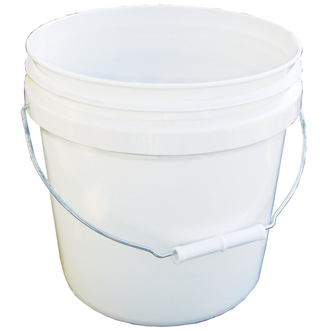 20256 WHITE PAIL 2GAL