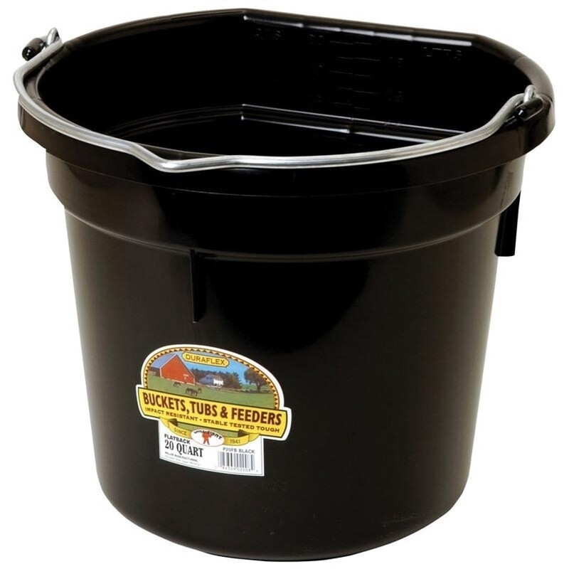 BUCKET FLATBACK 20QT BLACK