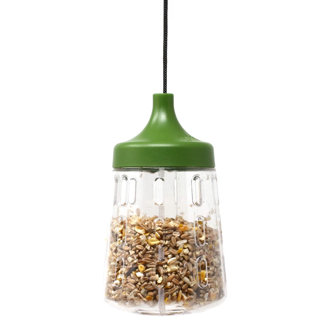 OMLET CHICKEN PENDANT PECK TOY