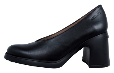 Wonders Eley: Women&#39;s Leather Court Shoes - Light Black (Model M-5503)